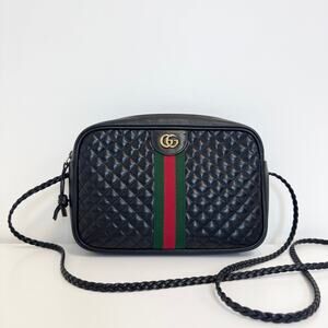 GUCCI Black Trapuntata Camera Crossbody Bag Quilted Leather Gold GG Web Handbag